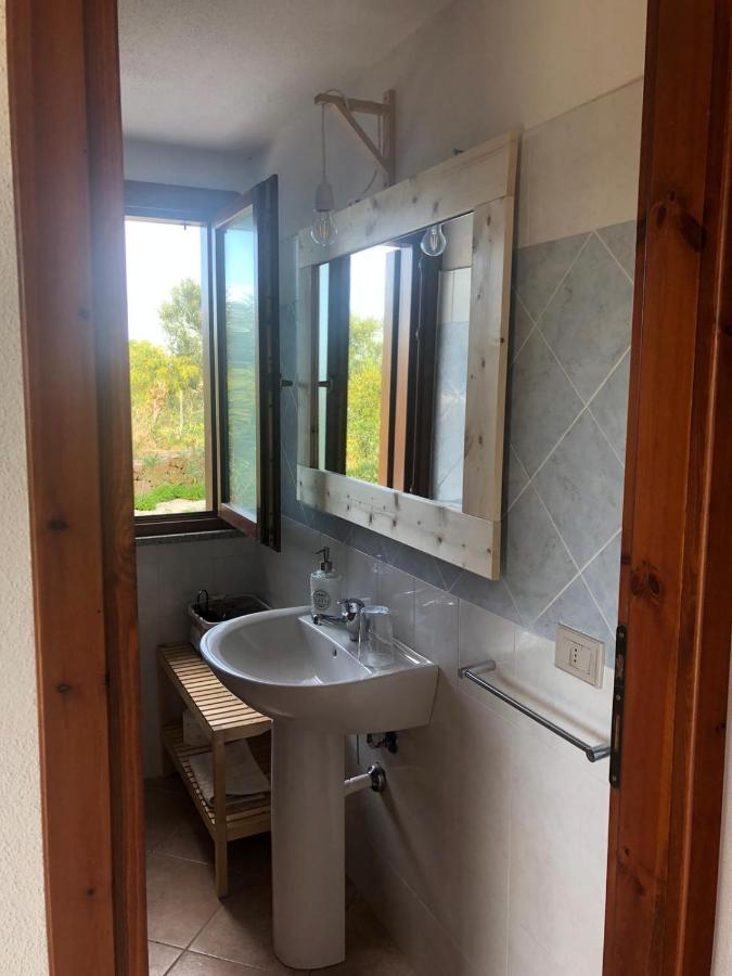 B&B Tavolara Puntaldia Ngoại thất bức ảnh
